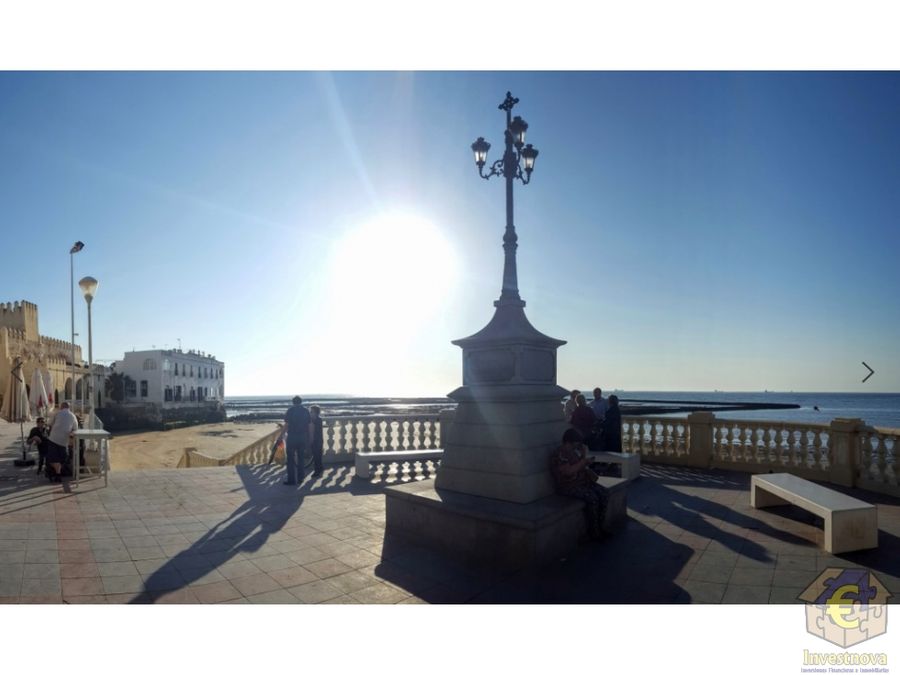 SUELO URBANO DE 1.700 M2 EN CHIPIONA (CADIZ) - Imagen 3